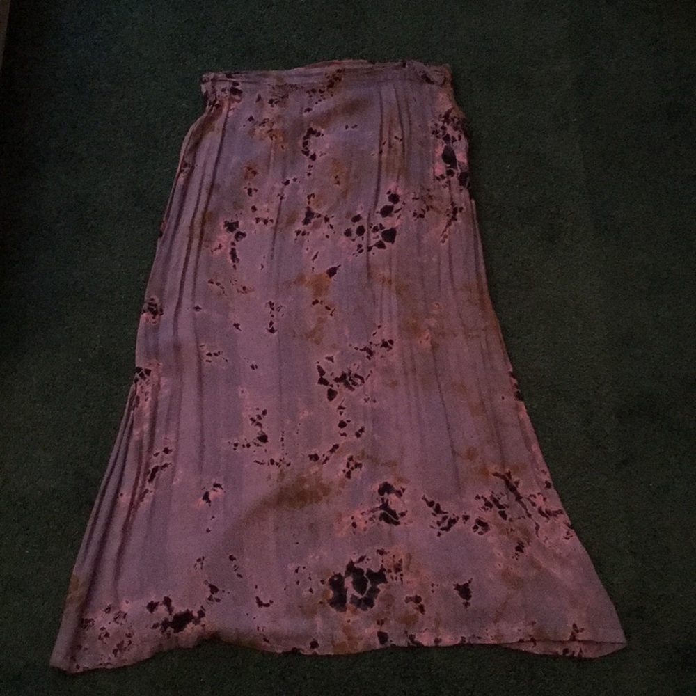 Tie dye skirt with slit in back